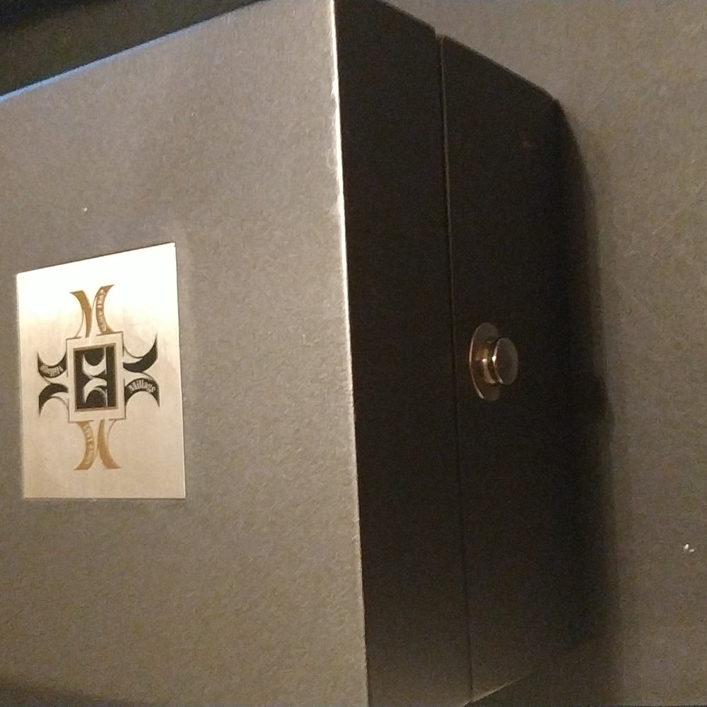 Watch - Picture 8 of 9